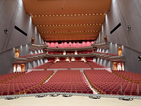 千葉県文化会館の大ホール客席