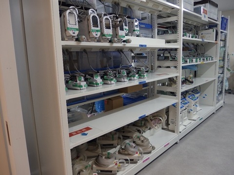 貸出機器保管場所