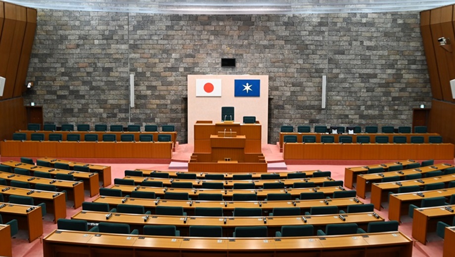 千葉県議会議場の写真