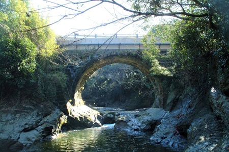 館山市の巴橋の写真