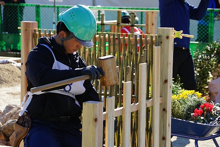 垣根の制作