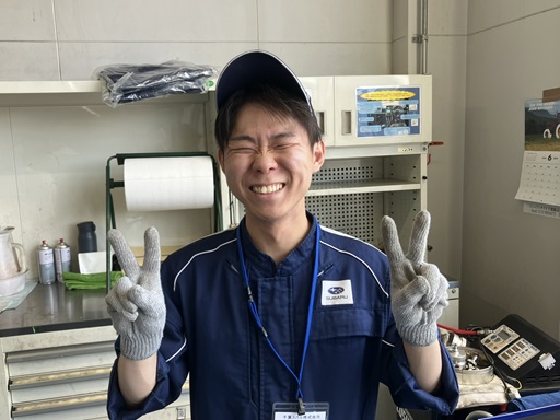 当校修了生が元気に働いている様子