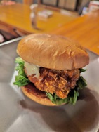 ジビエメンチカツバーガーの写真