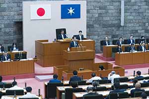 令和5年9月定例県議会代表質問の様子