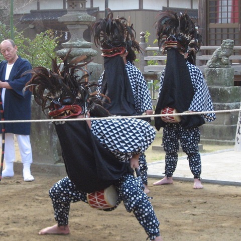 白幡八幡神社神事御竜頭の舞の写真