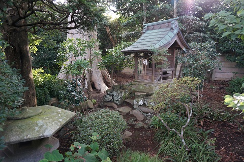 根本家住宅屋敷社