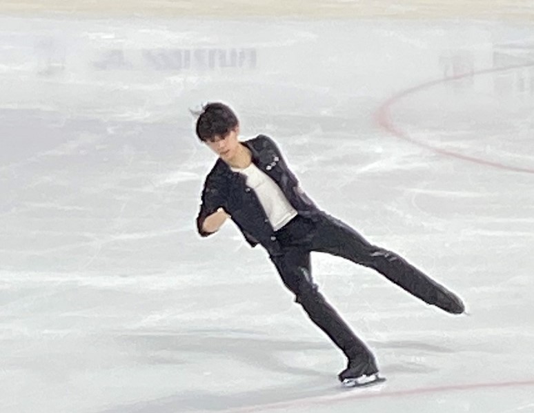 フィギュアスケート成年男子佐藤選手の画像